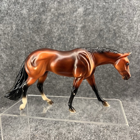 Breyer Other - Breyer Walmart Classics AQHA Hollywood Gold Bay American Quarter Horse Mare